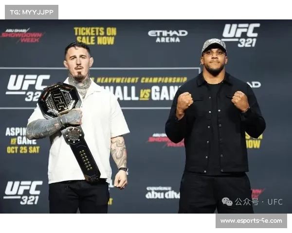 盖恩戳眼致比赛终止，汤姆·阿斯皮纳尔无奈饮恨