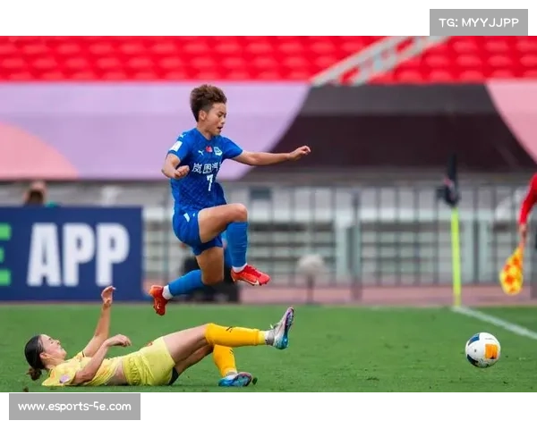 王霜点球绝平助武汉女足夺首届女足亚冠冠军