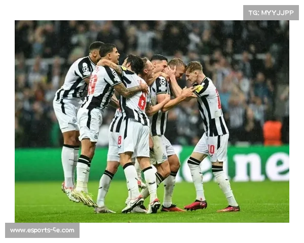 纽卡斯尔4-1大胜埃弗顿，佳夫头球双响